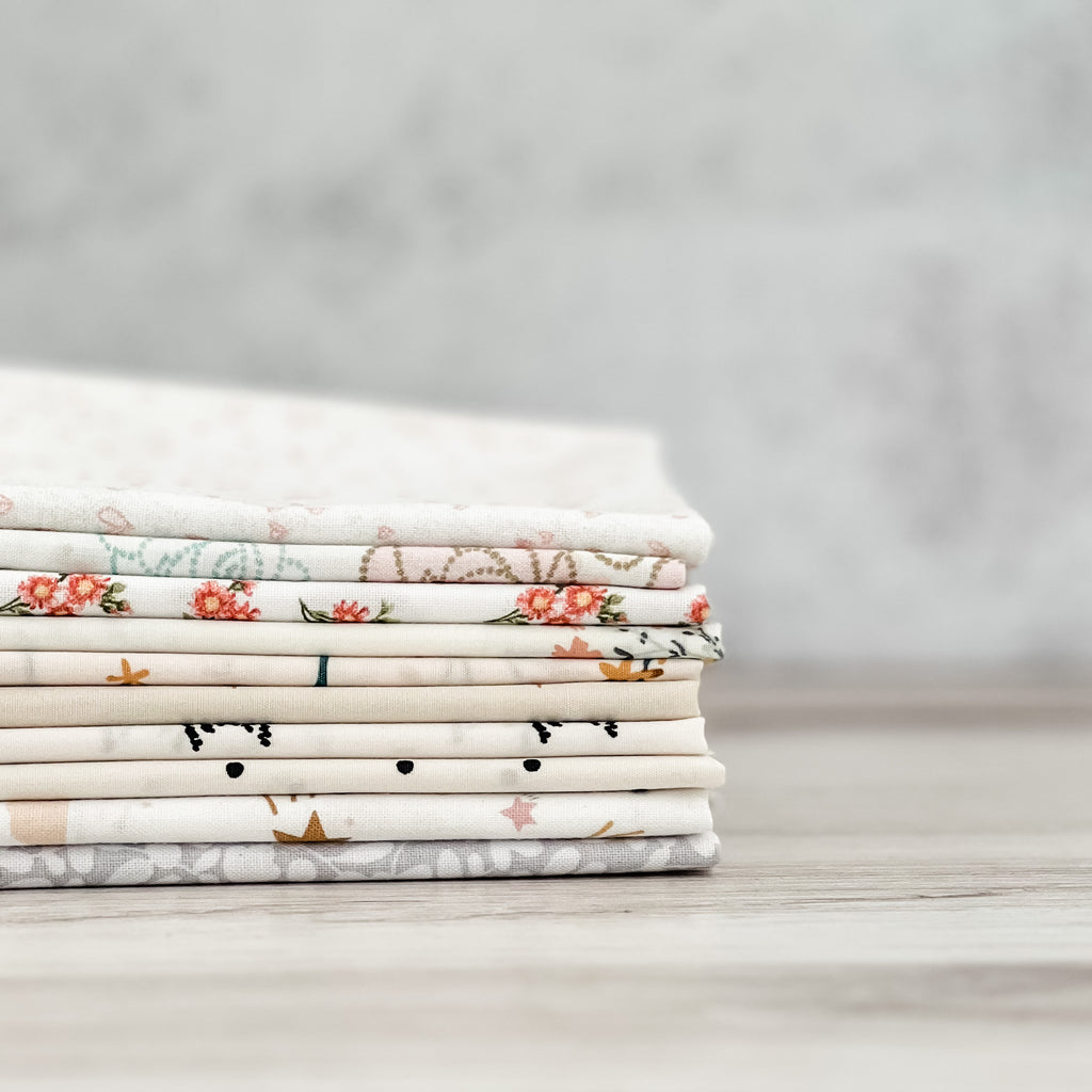 Lovely Things Low Volume Fat Quarter Bundle