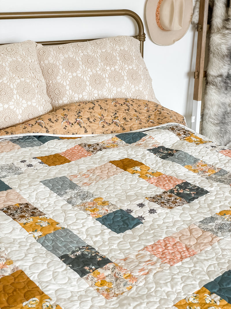 Roundabout Shine On Quilt Kit by Sharon Holland with Dotting Winter for Art Gallery Fabrics Fat Quarter Bundle